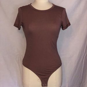 T-shirt bodysuit